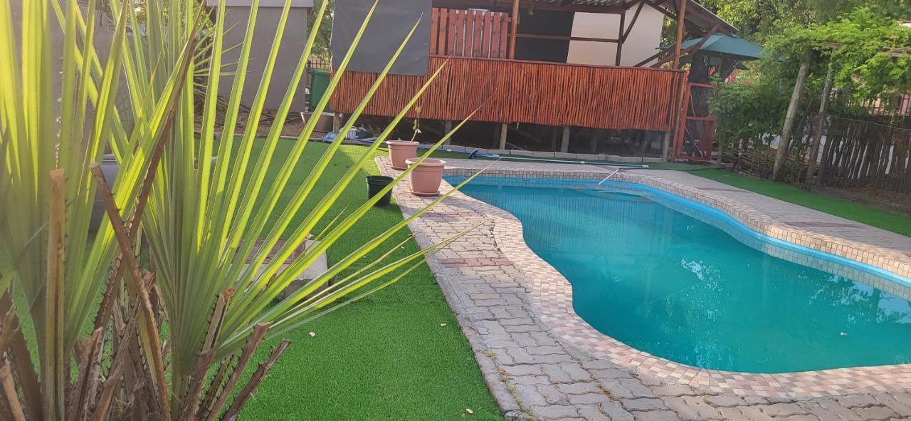 Ferienwohnung Maun Luxury Oasis Exterior foto
